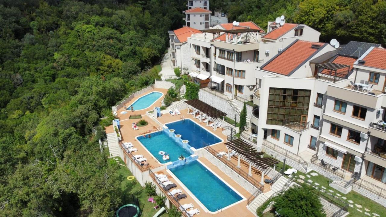 Adria Sea & Mountains Lägenhet Herceg Novi Exteriör bild